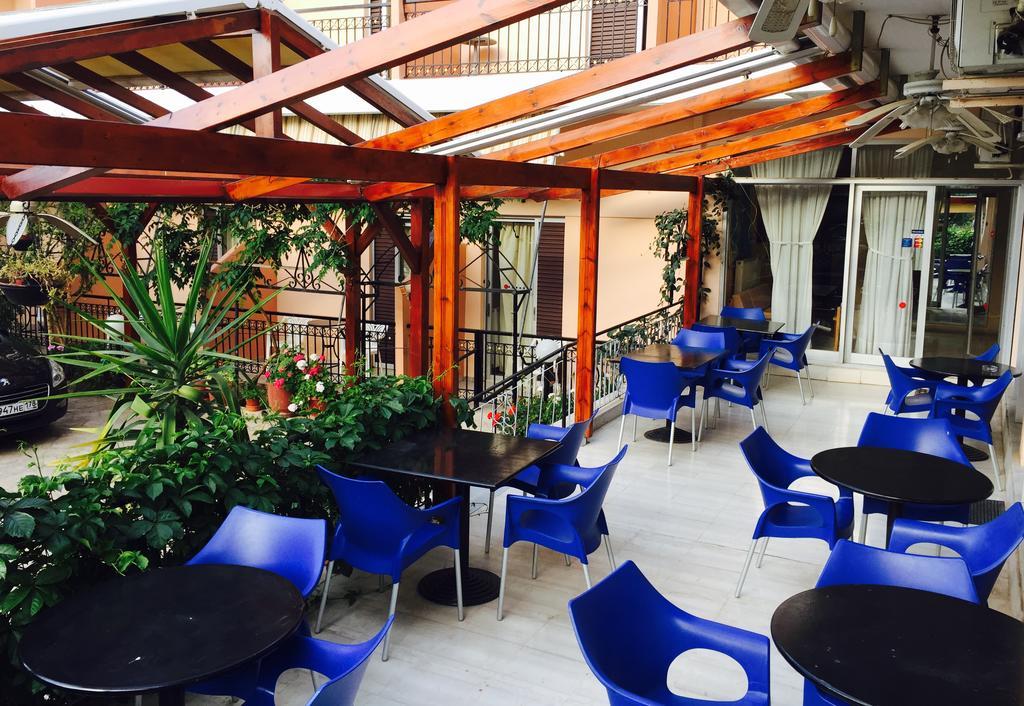 Agioi Pandes Hotel Galaxias מראה חיצוני תמונה