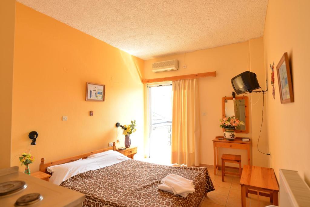 Agioi Pandes Hotel Galaxias חדר תמונה